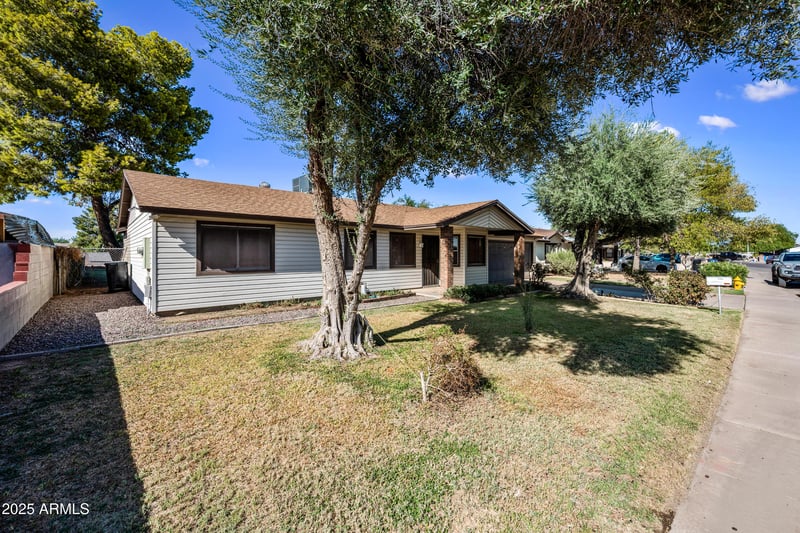 6402 Mckinley St, Phoenix, AZ 85043