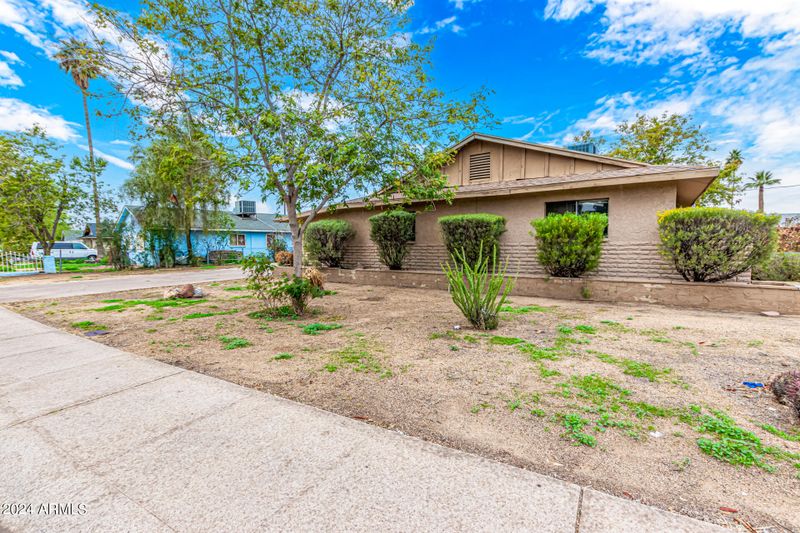 6402 W Devonshire Ave, Phoenix, AZ 85033