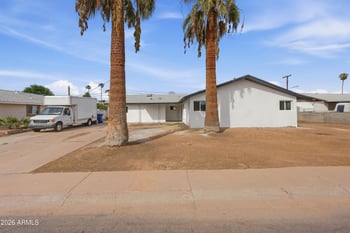 6402 W Orange Dr, Glendale, AZ 85301