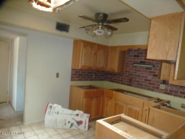 6402 W Thomas Rd, Phoenix, AZ 85033