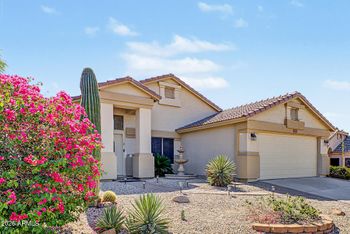 6403 W Lariat Ln, Phoenix, AZ 85083