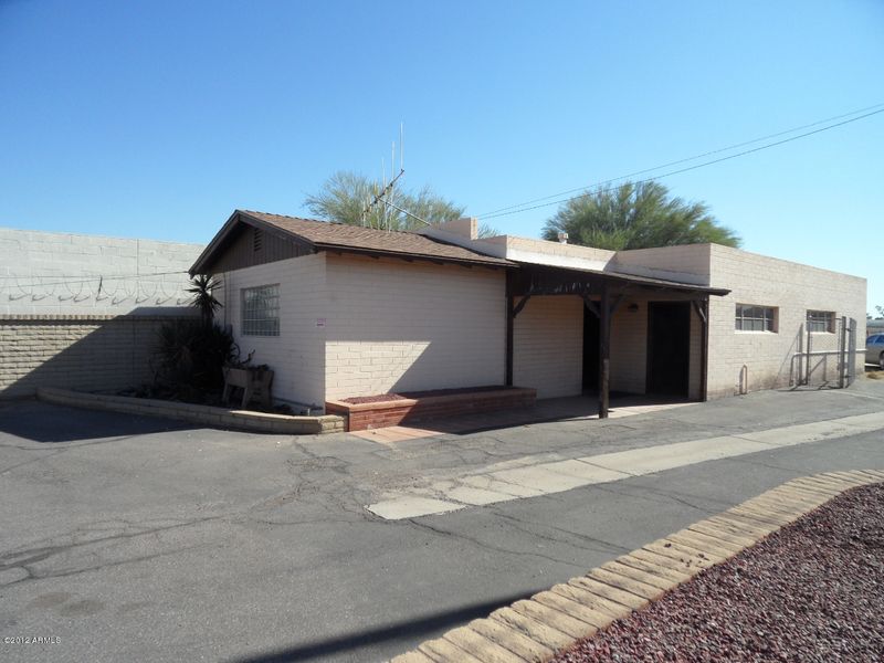 6403 W Mcdowell Rd, Phoenix, AZ 85035