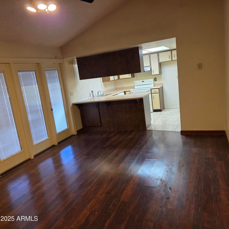 6404 Sunnyslope Ln, Glendale, AZ 85302