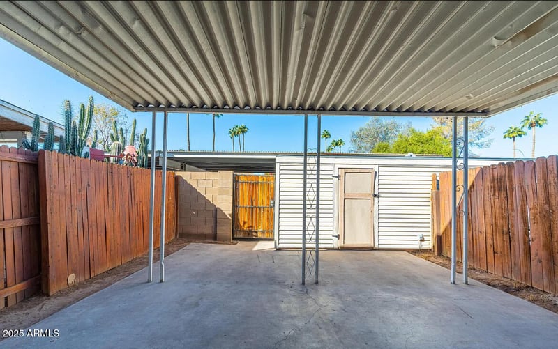 6405 El Camino Dr, Tempe, AZ 85283