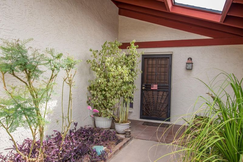 6405 S Pine St, Tempe, AZ 85283