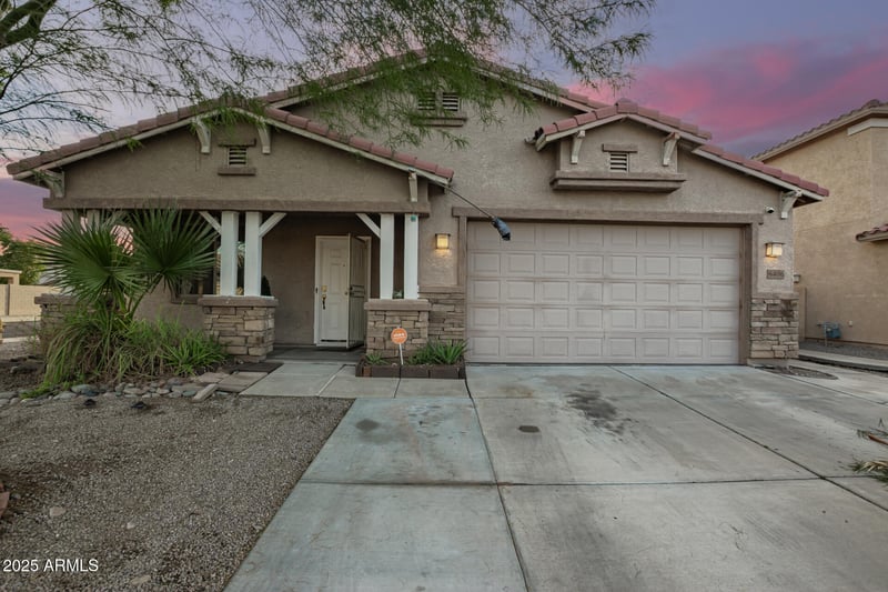 6406 72nd Ln, Laveen, AZ 85339