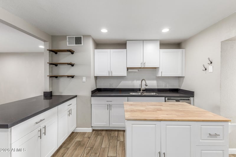 6407 Aspen Ave, Mesa, AZ 85206