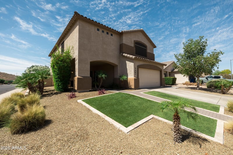6407 W Saddlehorn Rd, Phoenix, AZ 85083