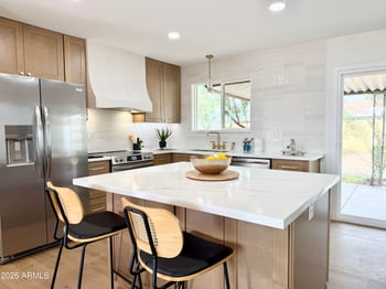 6408 Avalon Dr, Phoenix, AZ 85033