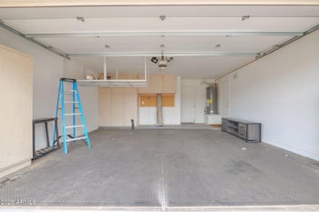 6408 Chisum Trl, Phoenix, AZ 85083