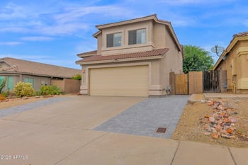 6408 Chisum Trl, Phoenix, AZ 85083