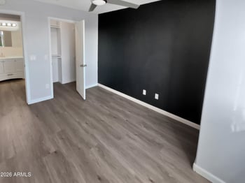 6408 Chisum Trl, Phoenix, AZ 85083