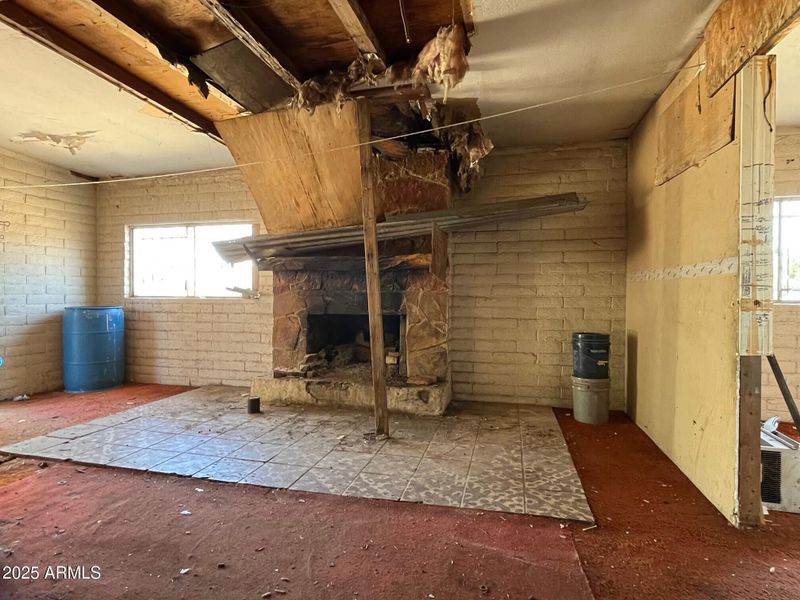 6408 S 10th St, Phoenix, AZ 85042