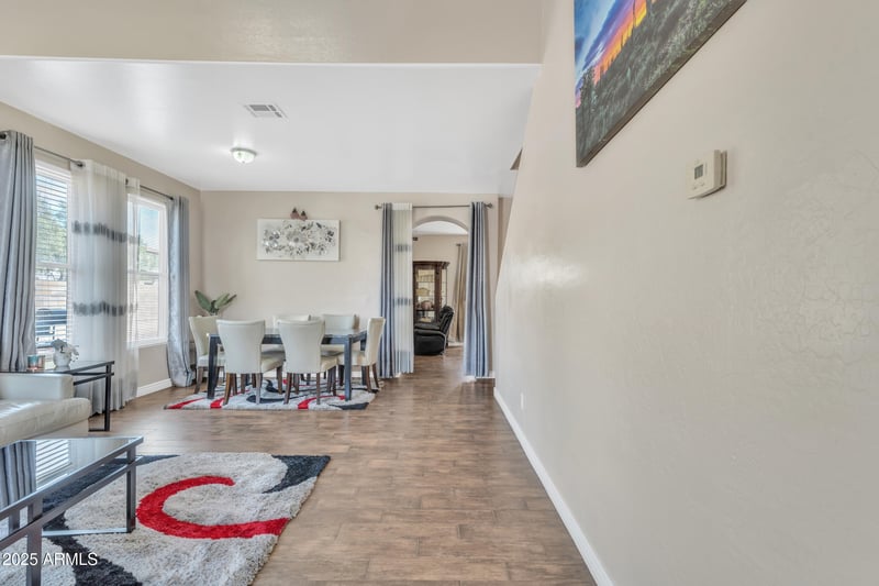 6409 49th Dr, Laveen, AZ 85339