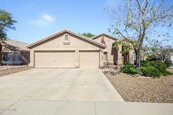 6409 N 84th Ln, Glendale, AZ 85305