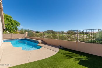 6409 Redmont Dr, Mesa, AZ 85215