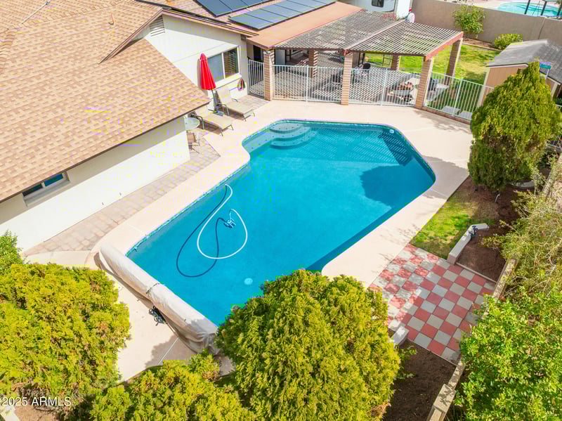 6409 Riviera Dr, Glendale, AZ 85304