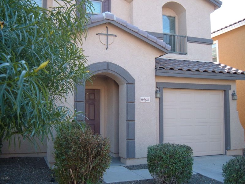 6409 W Constance Way, Laveen, AZ 85339