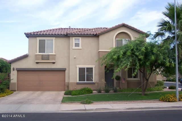 641 E El Monte Pl, Chandler, AZ 85225