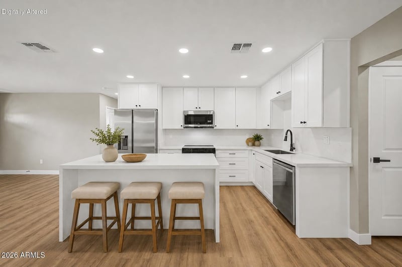 641 W Emerald Ave, Mesa, AZ 85210