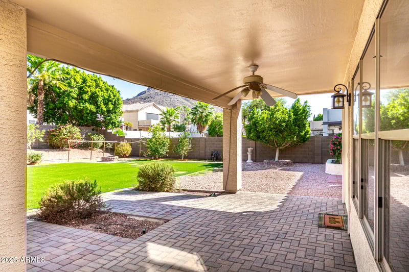 6410 Buckskin Trl, Phoenix, AZ 85083