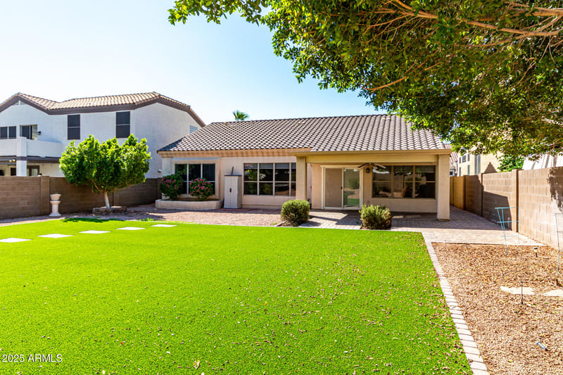 6410 Buckskin Trl, Phoenix, AZ 85083