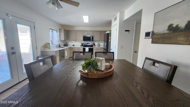6410 Hughes Dr, Phoenix, AZ 85043