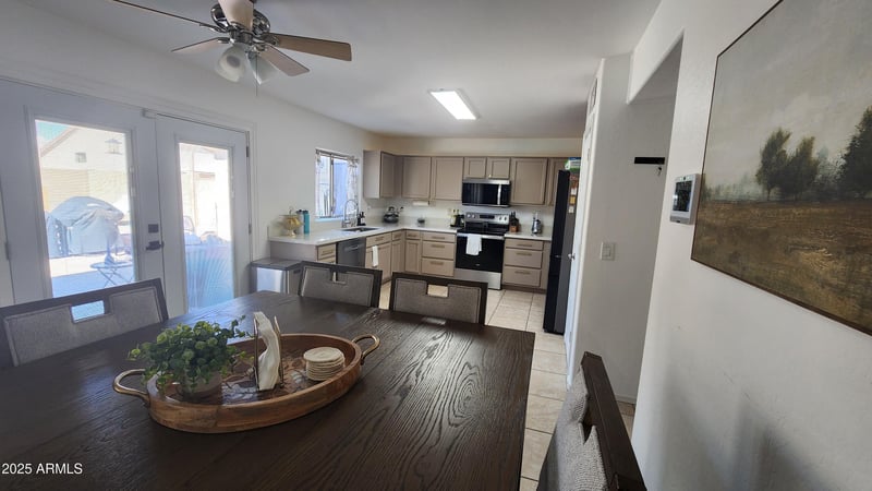 6410 Hughes Dr, Phoenix, AZ 85043