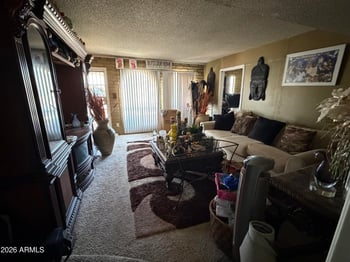 6411 Verde Ln, Phoenix, AZ 85033