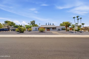 6413 W Bloomfield Rd, Glendale, AZ 85304