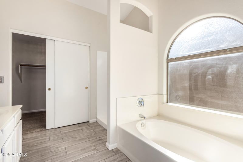 6414 Briles Rd, Phoenix, AZ 85083
