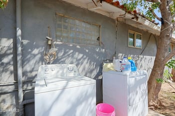 6414 N 65th Dr, Glendale, AZ 85301
