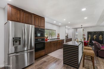 6414 S 24th St, Phoenix, AZ 85042