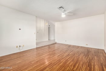 6415 Poinsettia Dr, Glendale, AZ 85304