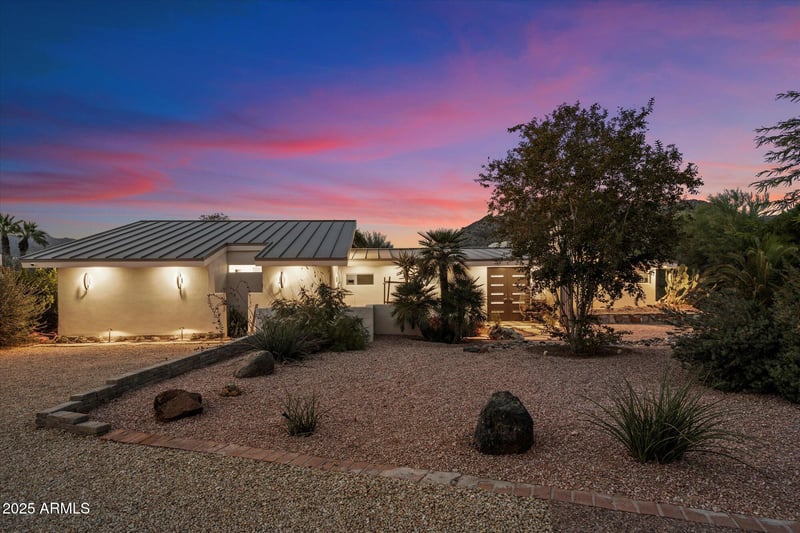 6417 52nd Pl, Paradise Valley, AZ 85253