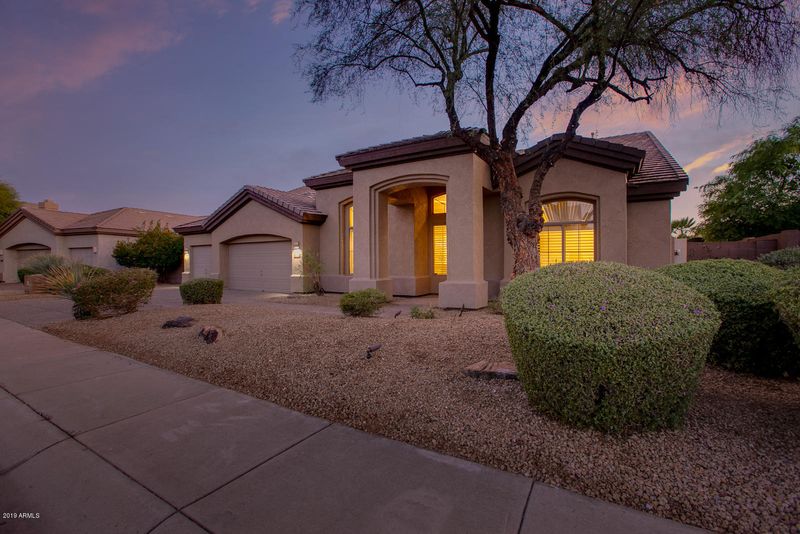 6417 E Helm Dr, Scottsdale, AZ 85254