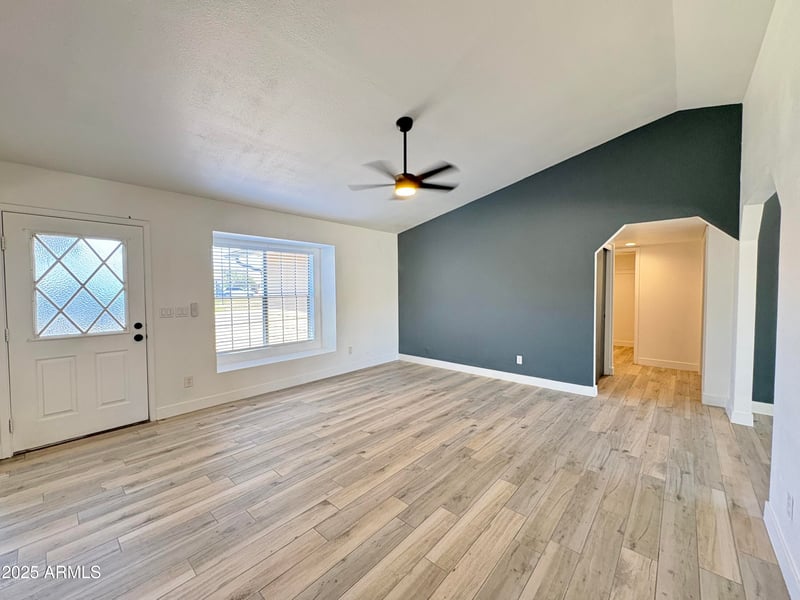 6419 Monte Cristo Ave, Glendale, AZ 85306