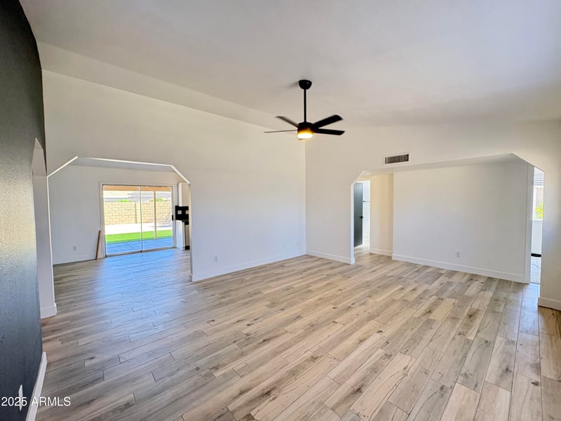 6419 Monte Cristo Ave, Glendale, AZ 85306