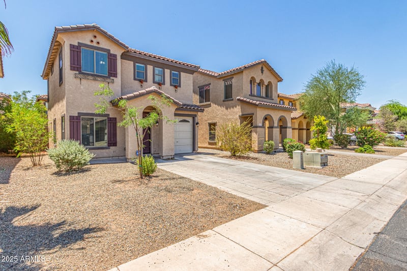 6419 Sophie Ln, Laveen, AZ 85339