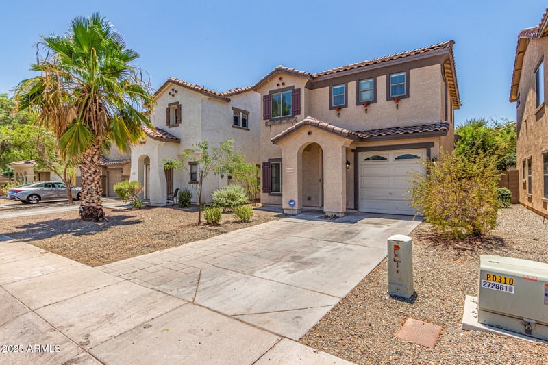 6419 Sophie Ln, Laveen, AZ 85339