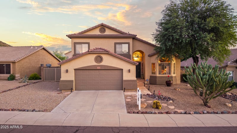 6419 W Briles Rd, Phoenix, AZ 85083
