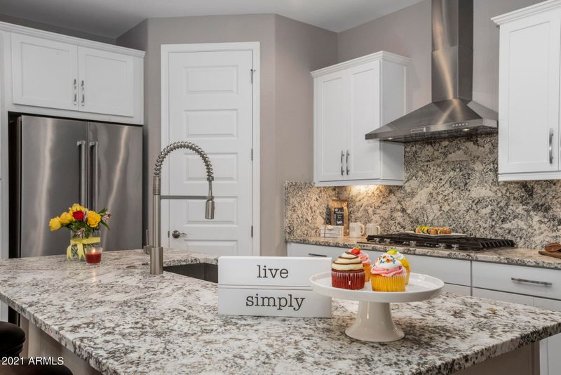 6419 W Juana Ct, Phoenix, AZ 85083