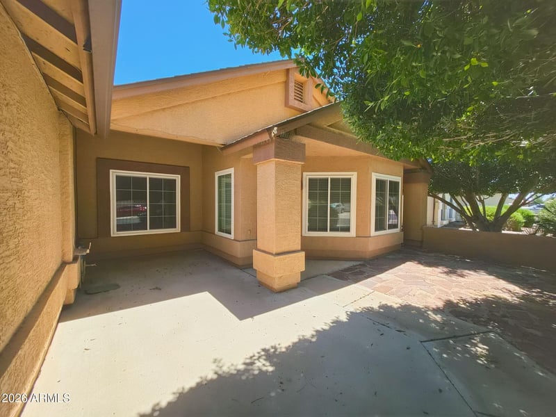 6419 W Madras Ln, Glendale, AZ 85306