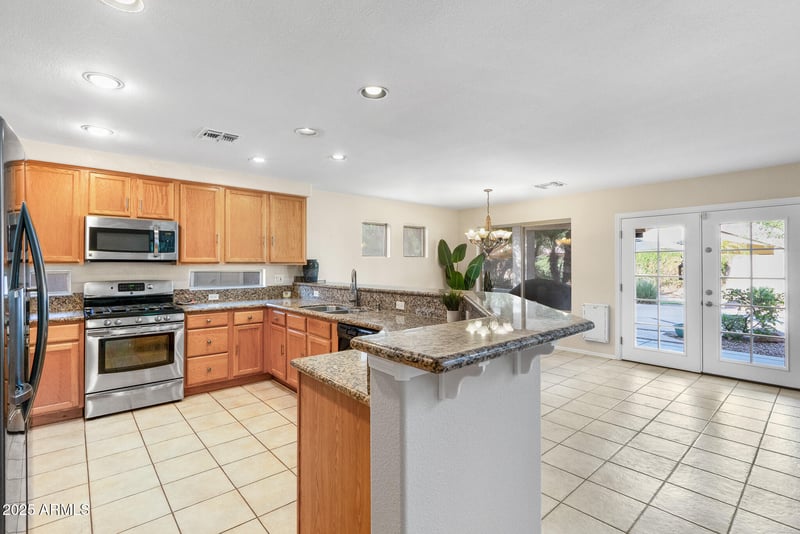 642 Crane Ct, Chandler, AZ 85286
