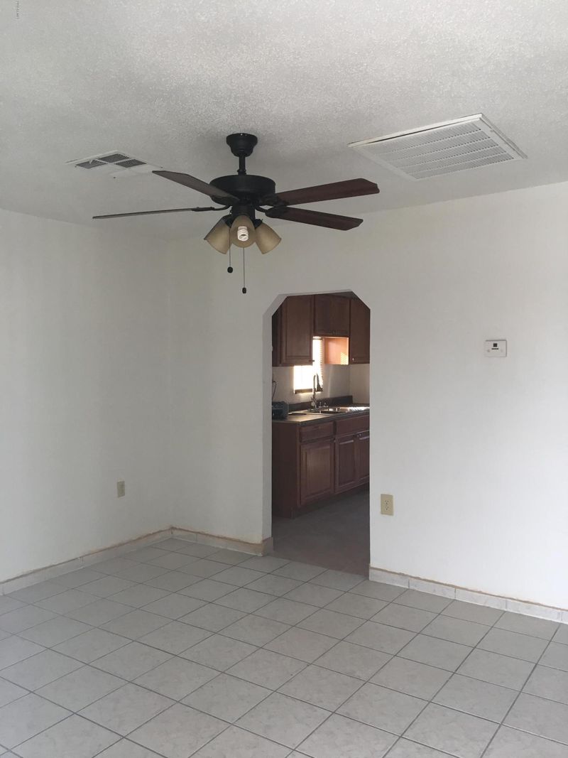 642 N 30th Pl, Phoenix, AZ 85008