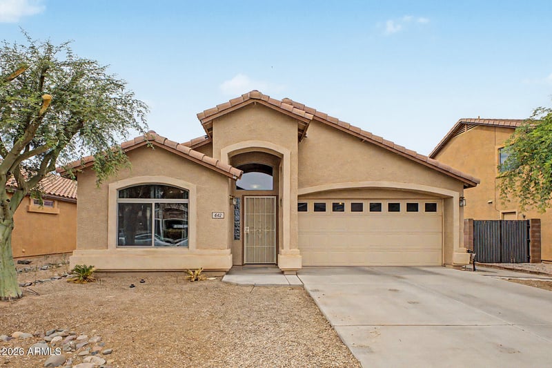642 Mesquite Tree Ln, San Tan Valley, AZ 85143
