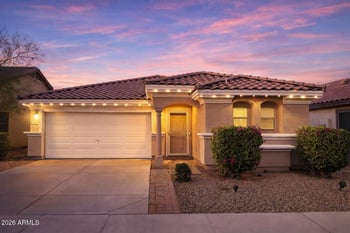 6420 Sophie Ln, Laveen, AZ 85339