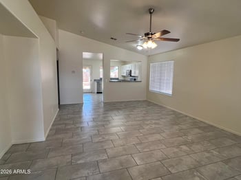 6421 Chickasaw St, Phoenix, AZ 85043