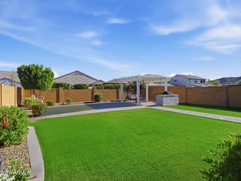 6421 Roy Rogers Rd, Phoenix, AZ 85083