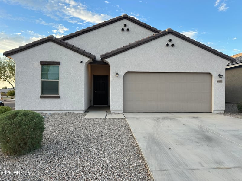 6422 Magdalena Ln, Laveen, AZ 85339